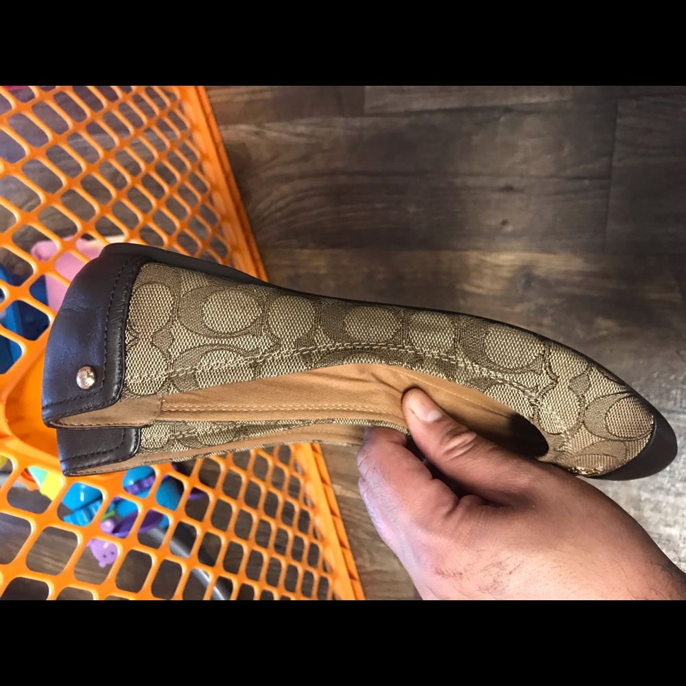 Coach flats size 8.5 - Picture 2 of 5
